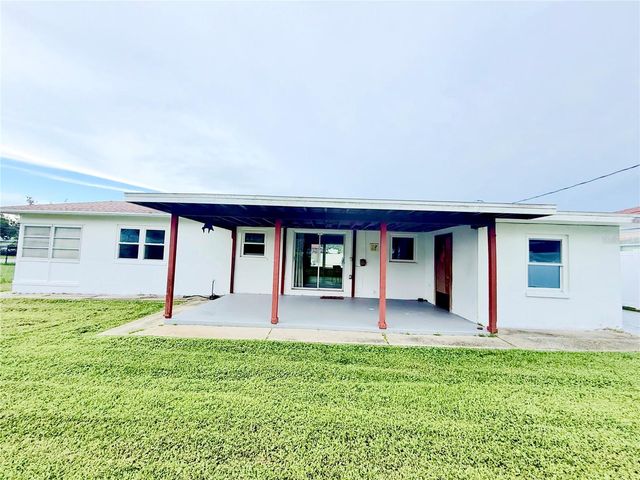 10613 LAKE VISTA DRIVE, Seminole, FL 33772