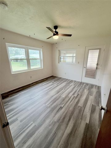10613 LAKE VISTA DRIVE, Seminole, FL 33772