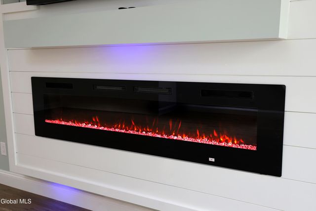 198 Thimbleberry Road, Malta, NY 12020