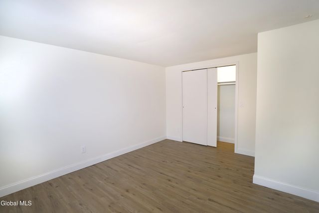 198 Thimbleberry Road, Malta, NY 12020