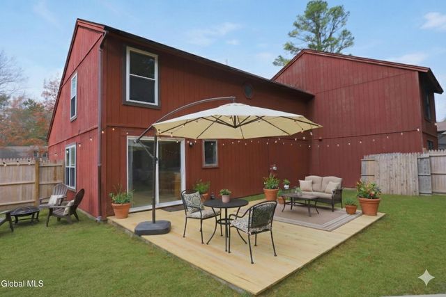 198 Thimbleberry Road, Malta, NY 12020