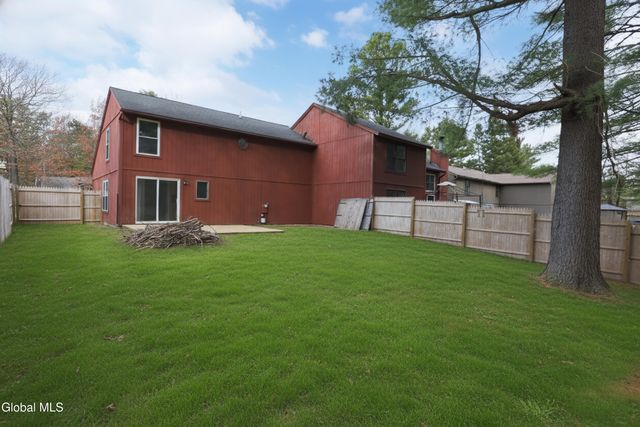 198 Thimbleberry Road, Malta, NY 12020