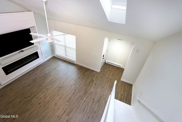 198 Thimbleberry Road, Malta, NY 12020