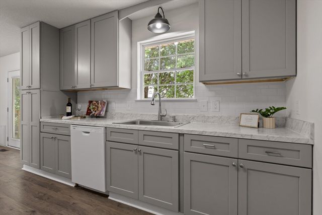 1453 Oldaker View Lane, Hixson, TN 37343