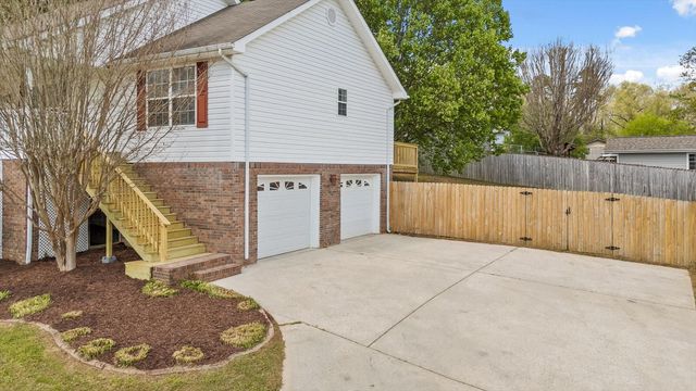 1453 Oldaker View Lane, Hixson, TN 37343