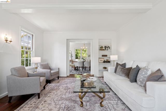 350 Florence Ave, Oakland, CA 94618