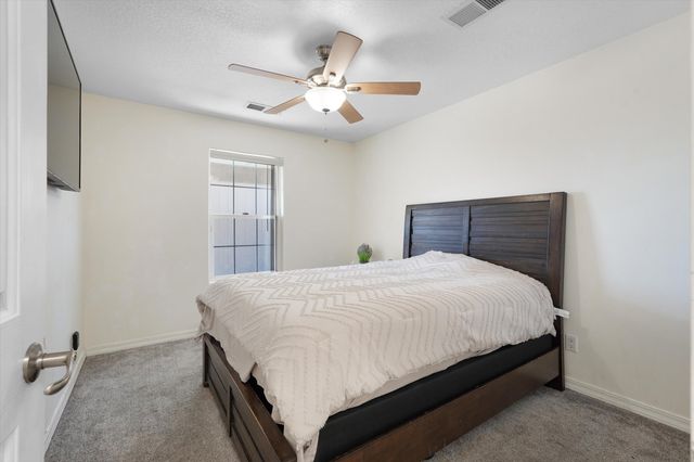 524 Aztec Road NW, Albuquerque, NM 87107