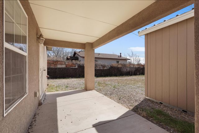 524 Aztec Road NW, Albuquerque, NM 87107