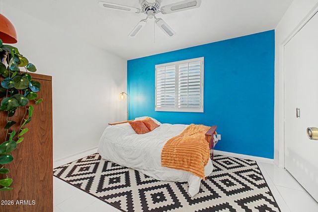 2234 E PARADISE Drive, Phoenix, AZ 85028