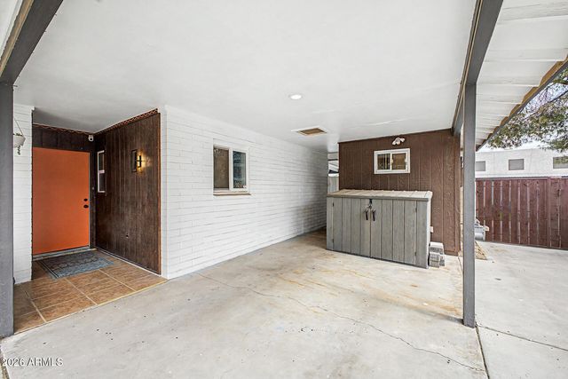2234 E PARADISE Drive, Phoenix, AZ 85028