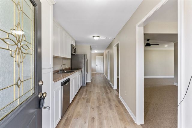 530 Oakdale Dr, Corpus Christi, TX 78418