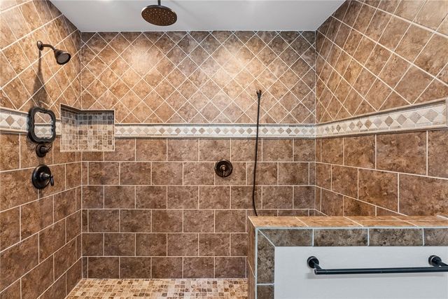 530 Oakdale Dr, Corpus Christi, TX 78418