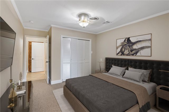 530 Oakdale Dr, Corpus Christi, TX 78418