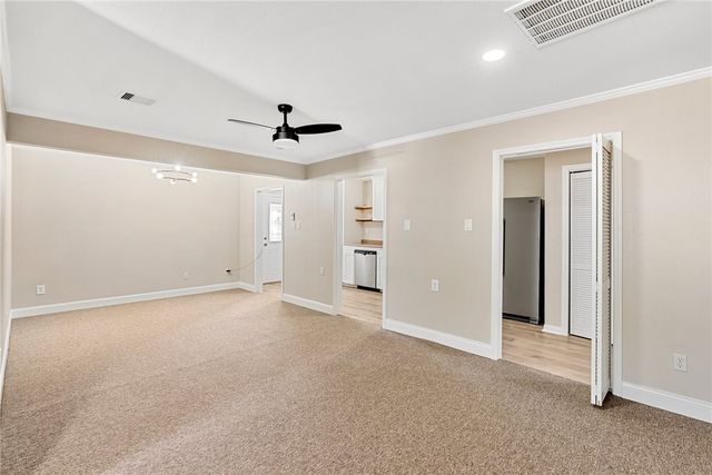530 Oakdale Dr, Corpus Christi, TX 78418