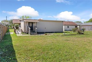 530 Oakdale Dr, Corpus Christi, TX 78418
