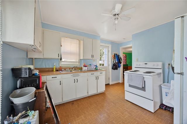 63 Geneva Street, Bath, NY 14810