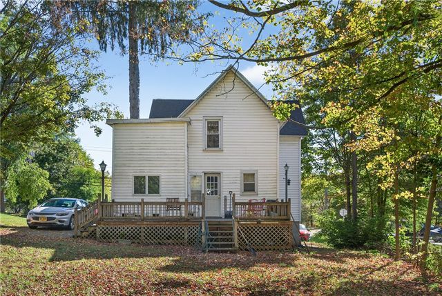 63 Geneva Street, Bath, NY 14810