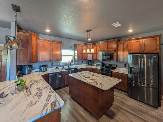 1144 Alamo Road, Montague, TX 76251