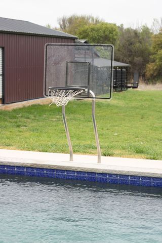 1144 Alamo Road, Montague, TX 76251