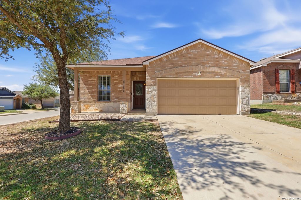 27203 Rio Bank, Boerne, TX 78015