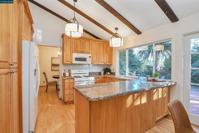 1941 Argonne Dr, Walnut Creek, CA 94598