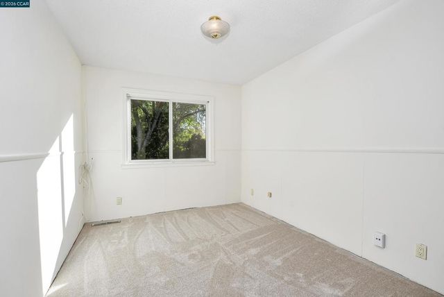 1941 Argonne Dr, Walnut Creek, CA 94598
