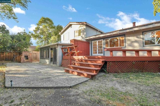 1941 Argonne Dr, Walnut Creek, CA 94598