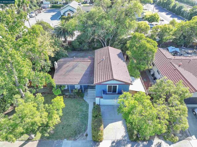 1941 Argonne Dr, Walnut Creek, CA 94598