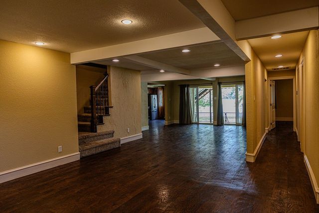 179 E El Camino Real, Weatherford, TX 76087