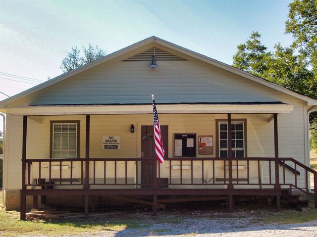 179 E El Camino Real, Weatherford, TX 76087