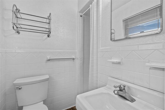 5624 NW Eisenhower Dr, Lawton, OK 73505