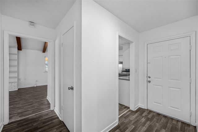 5624 NW Eisenhower Dr, Lawton, OK 73505