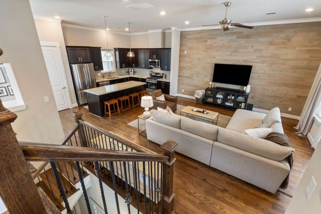 951 W 23rd Street, Houston, TX 77008