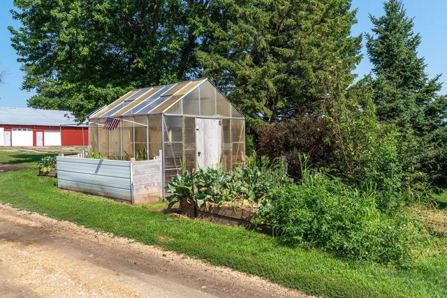 23624 145th Avenue, Eldridge, IA 52748