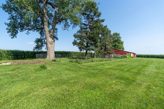 23624 145th Avenue, Eldridge, IA 52748