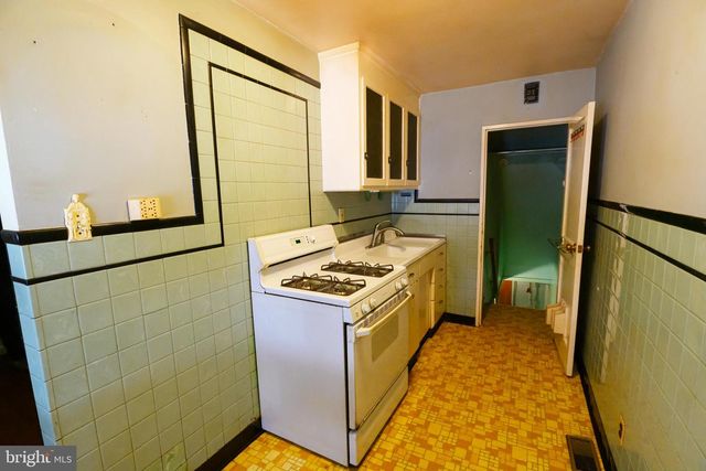 127 SHERBROOK BLVD, Upper Darby, PA 19082