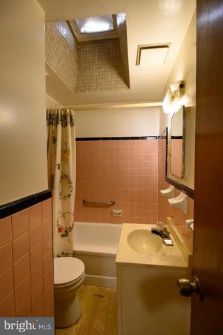 127 SHERBROOK BLVD, Upper Darby, PA 19082