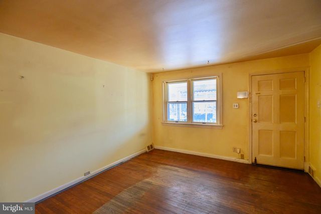 127 SHERBROOK BLVD, Upper Darby, PA 19082