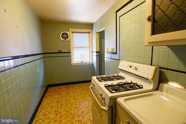 127 SHERBROOK BLVD, Upper Darby, PA 19082