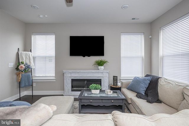 4774 FRANKLIN CIR, Pipersville, PA 18947