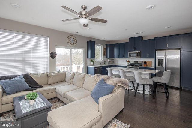 4774 FRANKLIN CIR, Pipersville, PA 18947