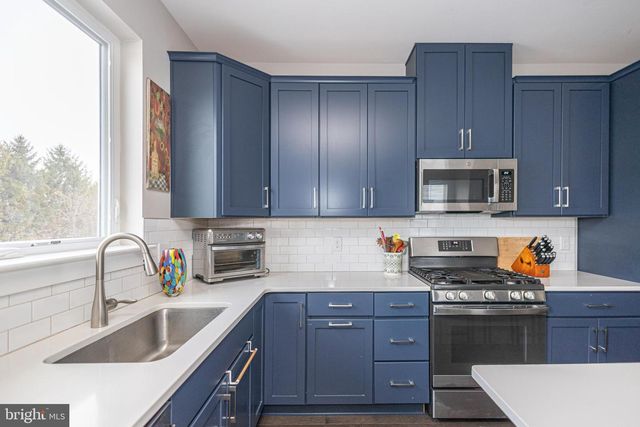 4774 FRANKLIN CIR, Pipersville, PA 18947