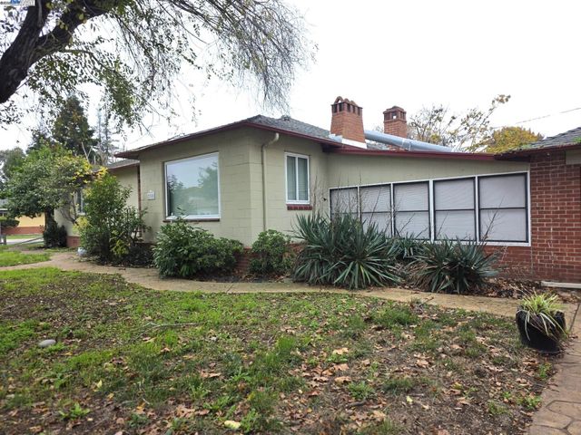 2305 Tennessee St, Vallejo, CA 94591