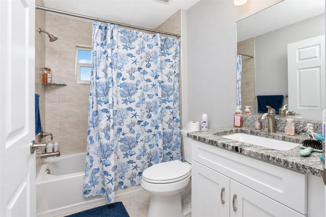1344 HERITAGE AVENUE, North Port, FL 34288