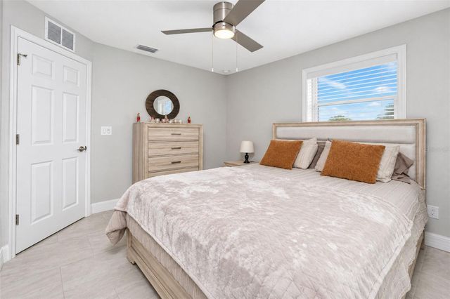 1344 HERITAGE AVENUE, North Port, FL 34288