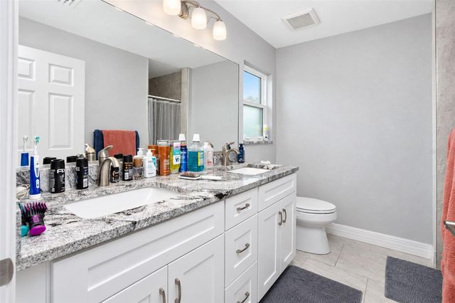 1344 HERITAGE AVENUE, North Port, FL 34288