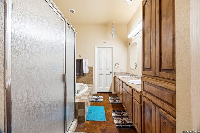 16306 Somerset Rd unit 2, Von Ormy, TX 78073