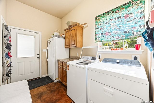 16306 Somerset Rd unit 2, Von Ormy, TX 78073