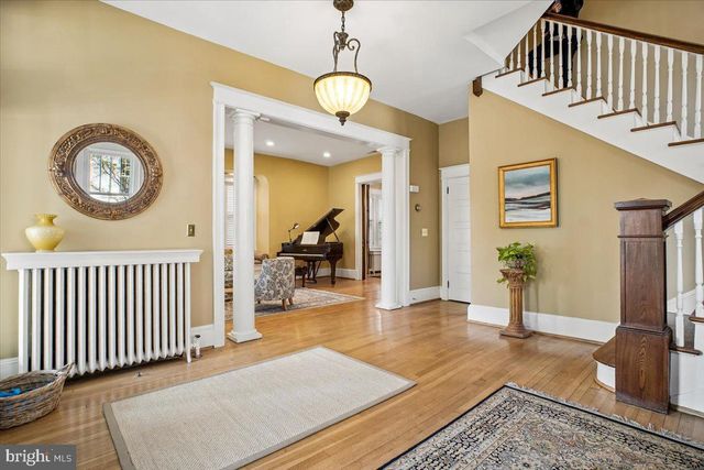 310 N VIEW TER, Alexandria, VA 22301
