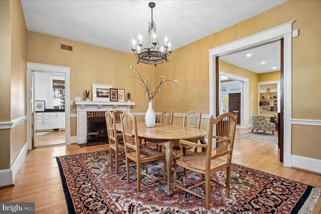 310 N VIEW TER, Alexandria, VA 22301